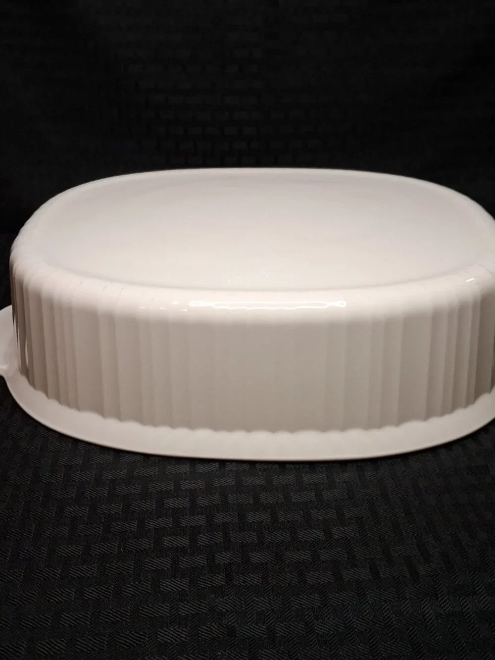 Corning Ware F-14-B French White 4 Liter Oval Casserole Dish